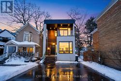 75 KENILWORTH AVENUE  Toronto, ON M4L 3S4
