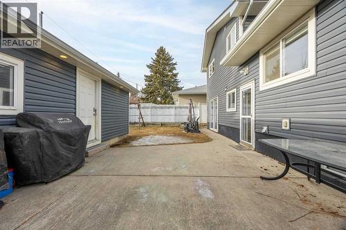123 Sackville Drive Sw, Calgary, AB - Outdoor With Exterior