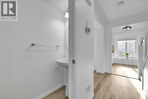 169 Windstone Park Sw, Airdrie, AB - Indoor Photo Showing Other Room