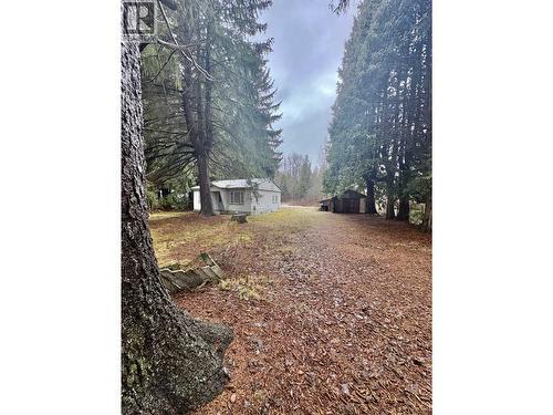 5112 MEDEEK AVENUE  Terrace, BC V8G 1E1