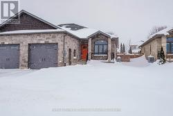 315 STICKEL STREET  Saugeen Shores, ON N0H 2C1