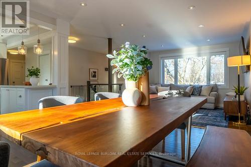 704 Francis Road, Burlington, ON - Indoor Photo Showing Dining Room