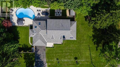 169 Oakes Drive, Mississauga, ON - Outdoor With In Ground Pool With View