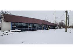 3-4600 RHODES Drive  Windsor, ON N8W 5C2