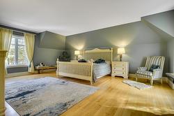 Primary bedroom - 
