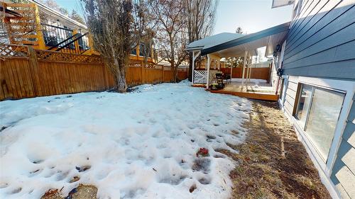 325 4Th Avenue, Kimberley, BC - Outdoor With Deck Patio Veranda