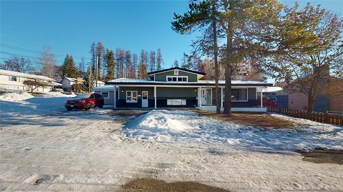 325 4Th Avenue, Kimberley, BC - Outdoor With Facade
