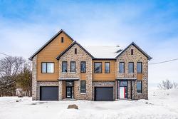 5 Rue Loiselle  Saint-Mathias-Sur-Richelieu, QC J3L 6B9