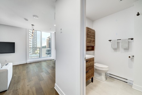 Mud Room - 620-7227 Boul. Newman, Montréal (Lasalle), QC - Indoor