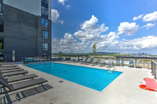 Pool - 620-7227 Boul. Newman, Montréal (Lasalle), QC - Outdoor With In Ground Pool With View