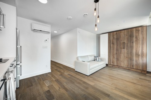 Living Room - 620-7227 Boul. Newman, Montréal (Lasalle), QC - Indoor Photo Showing Other Room