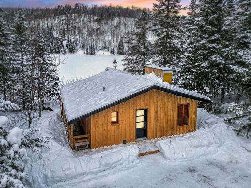 727 Ch. de Courchevel  Saint-Adolphe-D'Howard, QC J0T 2B0