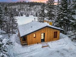 727 Ch. de Courchevel  Saint-Adolphe-D'Howard, QC J0T 2B0