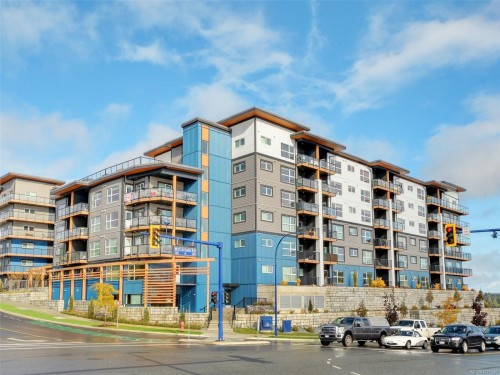 106-2469 Gateway Rd  Langford, BC V9B 6R7