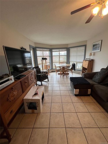 9828 Croft St, Chemainus, BC 