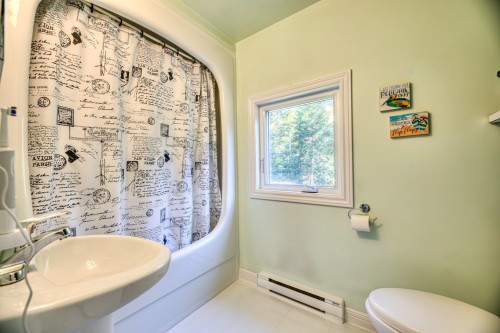 Salle de bains - 1290 Ch. Huard, Mont-Blanc, QC - Indoor Photo Showing Bathroom