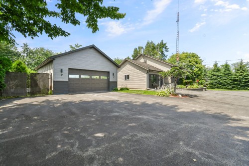 Garage - 300Z Route 335, Saint-Lin/Laurentides, QC - Outdoor
