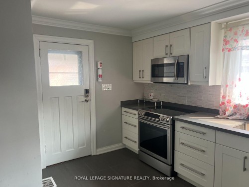 158 Church Street, Mississauga, ON 