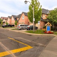 4-5 Fairglen Avenue  Brampton, ON L6X 5E8