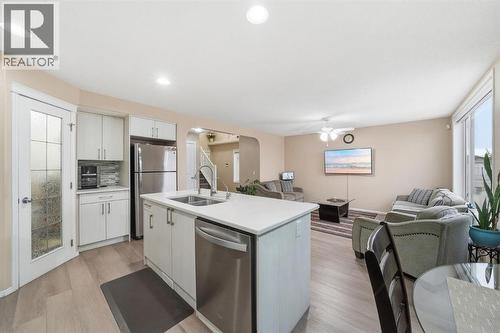 131 San Fernando Crescent Ne, Calgary, AB - Indoor Photo Showing Other Room