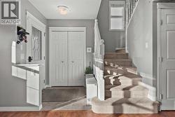 Sunny & Welcoming Front Entry - 