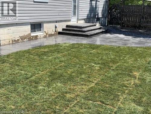 58 Seven Oaks Drive, Hamilton, ON - Outdoor