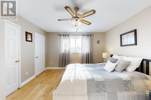 1249 Foxglove Place, Mississauga, ON - Indoor Photo Showing Bedroom