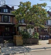 MAIN FLOOR - 593 BATHURST STREET  Toronto, ON M5S 2P8