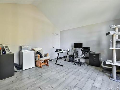 Chambre à coucher - 59 Ch. Wright, Chelsea, QC - Indoor Photo Showing Other Room