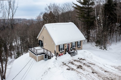 Façade - 19 Ch. De La Fleur-De-Lune, Saint-Sauveur, QC - Outdoor