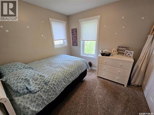 721 Barber Crescent, Weyburn, SK - Indoor Photo Showing Bedroom