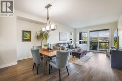 Open living with BIG VIEWS! - 