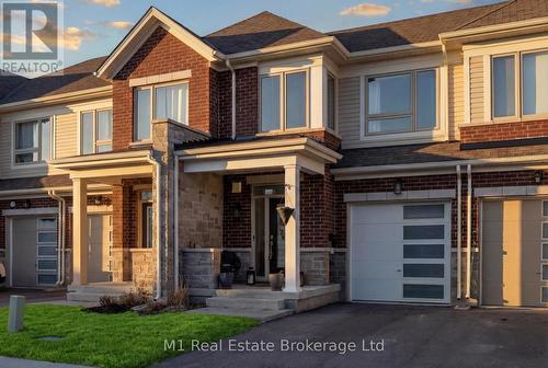 106 EDMINSTON DRIVE  Centre Wellington (Fergus), ON N1M 0J1