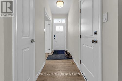 19 Livingston Drive, Tillsonburg, ON - Indoor Photo Showing Other Room