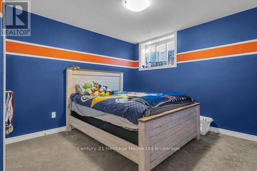 19 Livingston Drive, Tillsonburg, ON - Indoor Photo Showing Bedroom