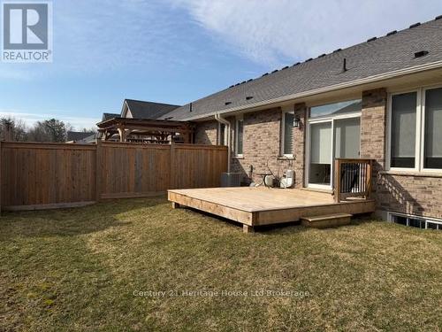 19 Livingston Drive, Tillsonburg, ON - Outdoor