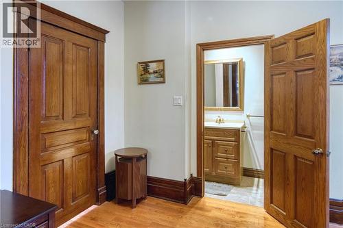 392 Breithaupt Street, Kitchener, ON - Indoor