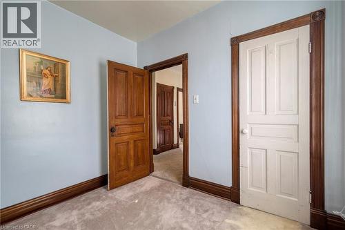 392 Breithaupt Street, Kitchener, ON - Indoor Photo Showing Other Room