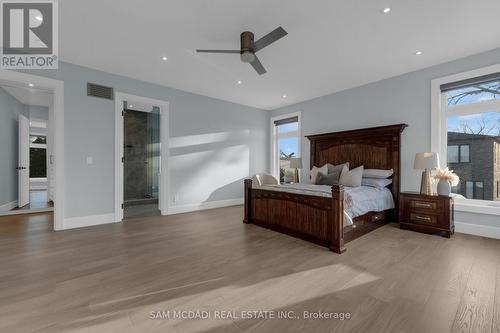 1050 Edgeleigh Avenue, Mississauga, ON - Indoor Photo Showing Bedroom