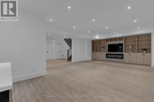 1050 Edgeleigh Avenue, Mississauga, ON - Indoor