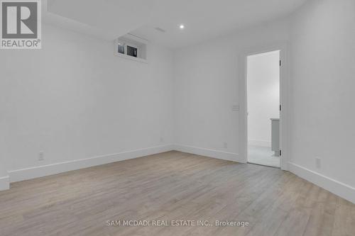 1050 Edgeleigh Avenue, Mississauga, ON - Indoor Photo Showing Other Room