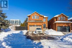 2415 VALLEY HEIGHTS CRESCENT  Oakville, ON L6H 6X2