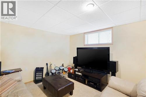 272210 Range Road 291  Ne, Airdrie, AB - Indoor