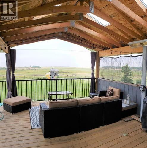272210 Range Road 291  Ne, Airdrie, AB -  With Deck Patio Veranda With Exterior