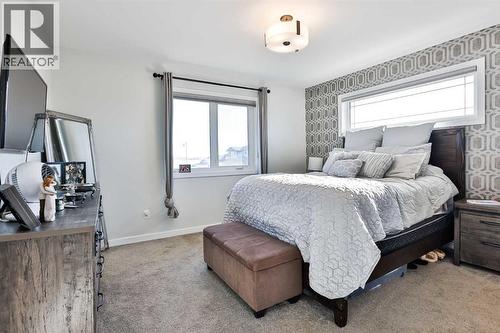 128 Cabot Landing W, Lethbridge, AB - Indoor Photo Showing Bedroom