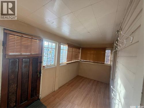308 5Th Avenue W, Assiniboia, SK - Indoor Photo Showing Other Room