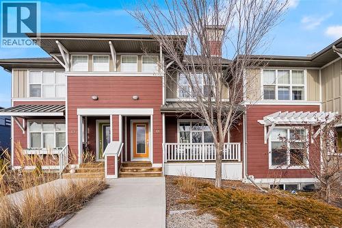 121 Marine Drive SE  Calgary, AB T3M 1V9