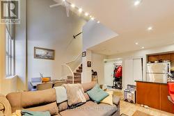 115 - 21 EARL STREET Toronto, ON M4Y 1M4