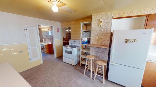 227 9Th Avenue, Cranbrook, BC - Indoor