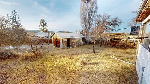 227 9Th Avenue, Cranbrook, BC - Outdoor